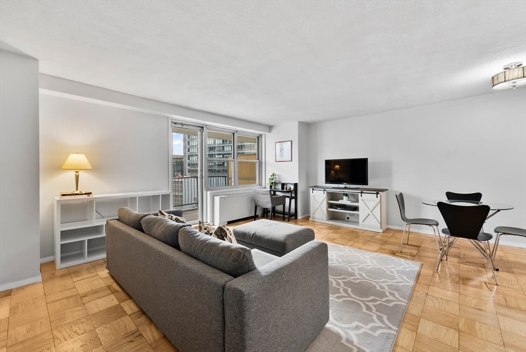 Condominium at 151 Tremont St # 16A, Boston MA 02111, photo 9 of 34