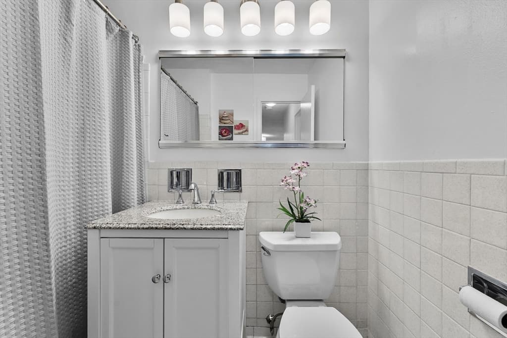 Condominium at 151 Tremont St # 16A, Boston MA 02111, photo 25 of 34