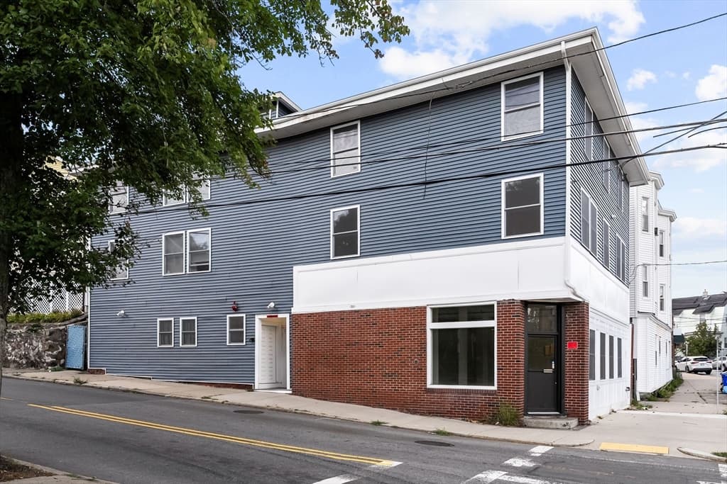 1 Glenwood St # 6, Malden MA 02148 photo 3