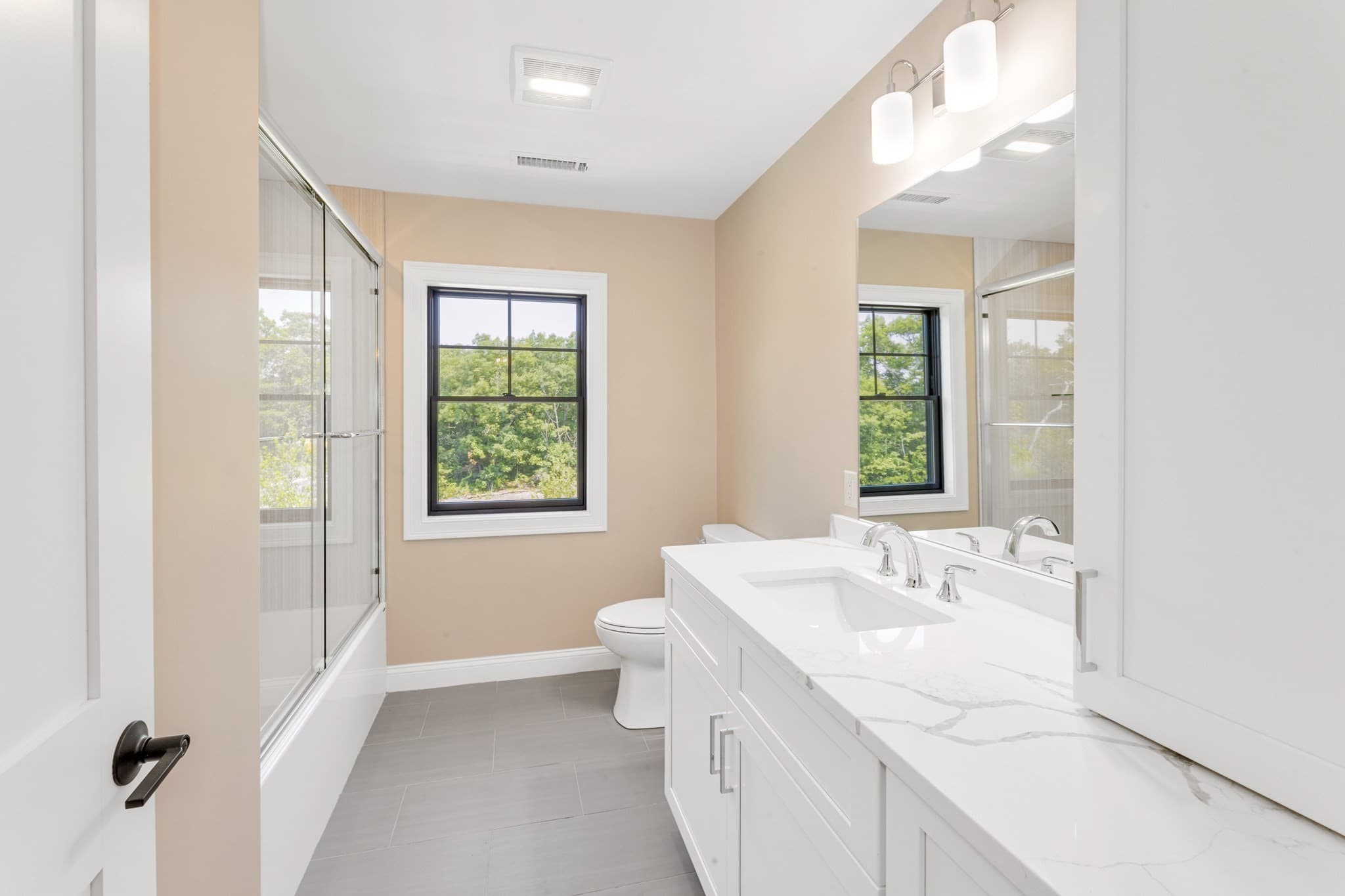 Single Family Residence at 17 Starling Street, Boston MA 02132, photo 7 of 25