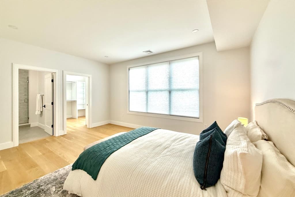 Single Family Residence at 811 Heath Street, Brookline MA 02467, photo 22 of 35