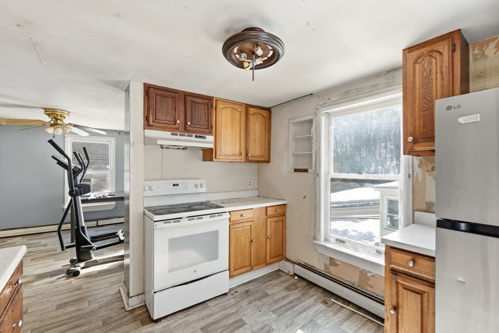 Multi Family at 2 Water St, Greenfield MA 01301, Greenfield, photo 20 of 41