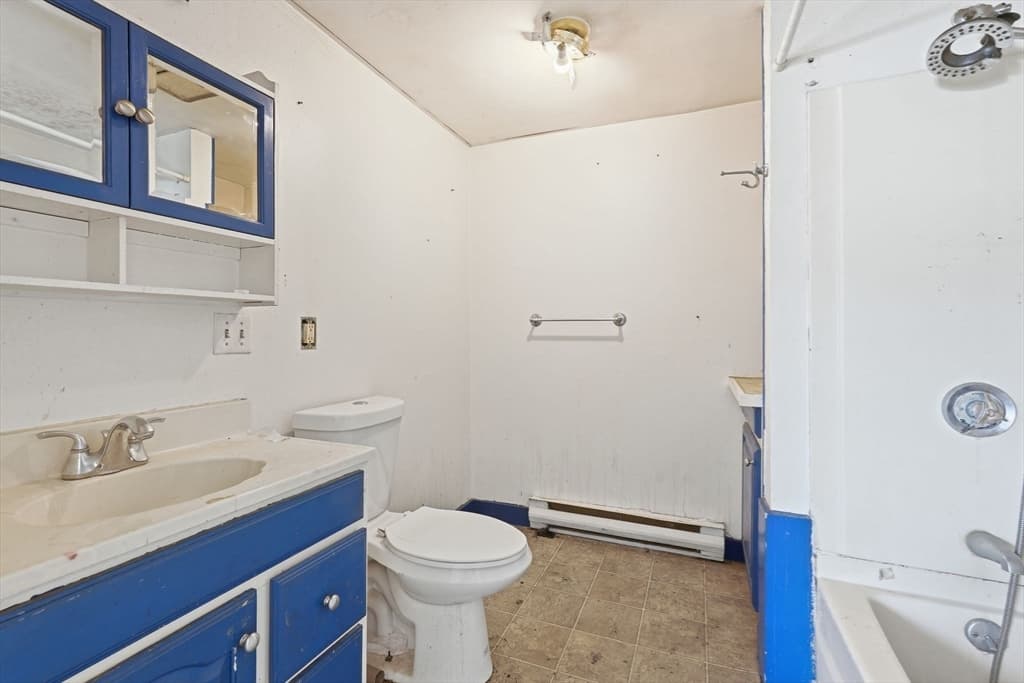 Multi Family at 2 Water St, Greenfield MA 01301, Greenfield, photo 24 of 41