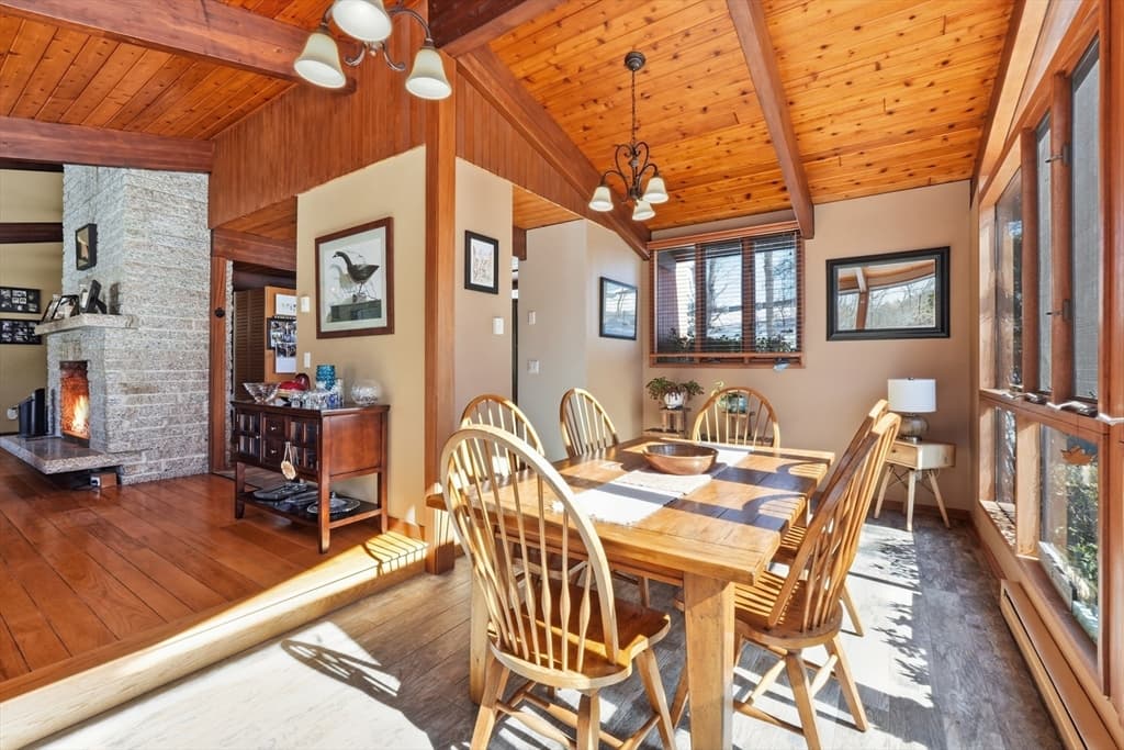 Single Family Residence at 1023 North Woodstock Rd, Southbridge MA 01550, Southbridge, photo 6 of 39