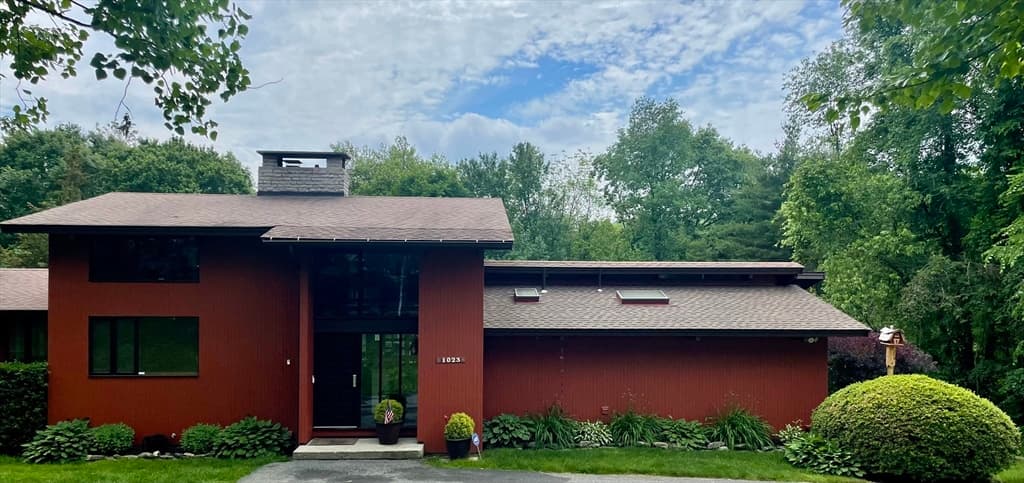 Single Family Residence at 1023 North Woodstock Rd, Southbridge MA 01550, Southbridge, photo 38 of 39