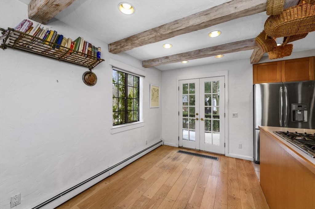 764 Hammond St, Brookline MA 02467 photo 13