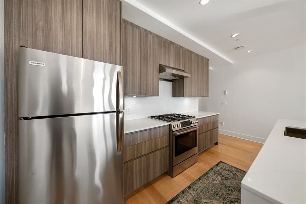 240 Salem St # 3B, Medford MA 02155 photo 13