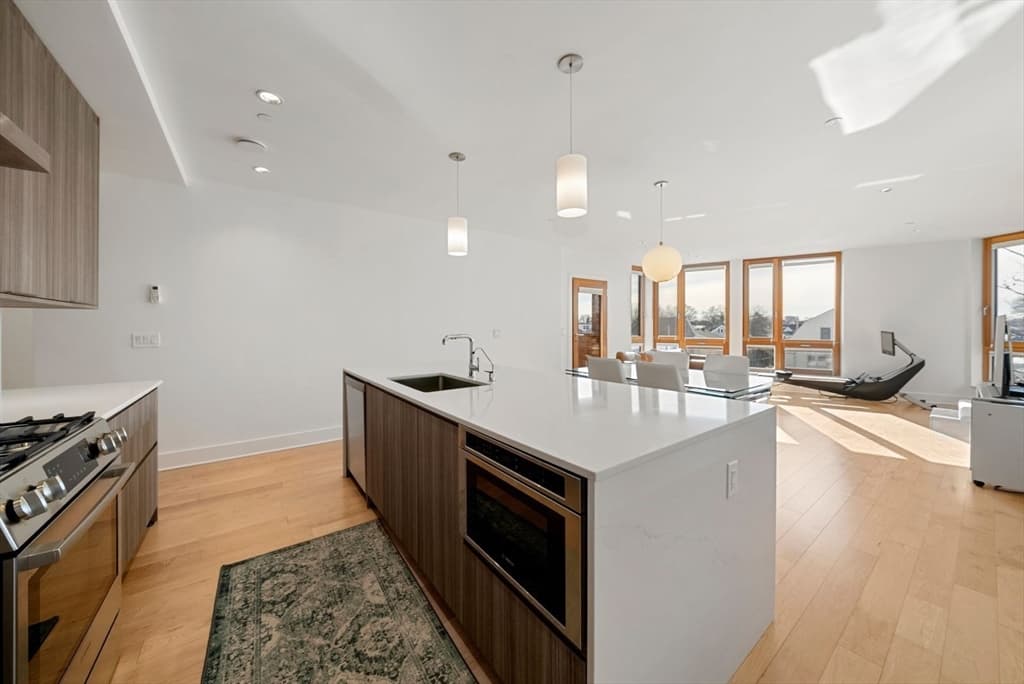 240 Salem St # 3B, Medford MA 02155 photo 12