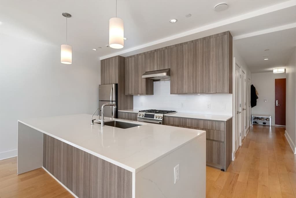 240 Salem St # 3B, Medford MA 02155 photo 10