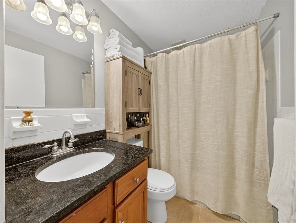 Condominium at 200 Manning Street # 6B, Hudson MA 01749, Hudson, photo 7 of 17