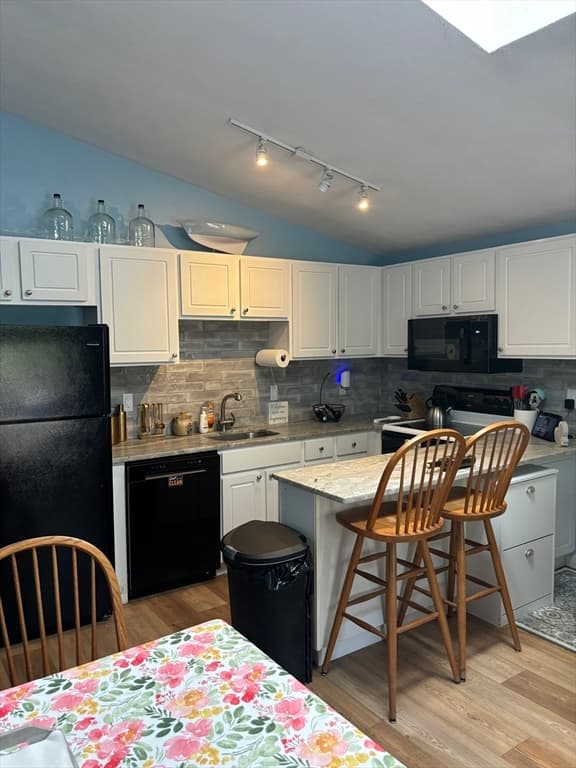 Condominium at 70 Cape Dr # 14D, Mashpee MA 02649, Mashpee, photo 3 of 14