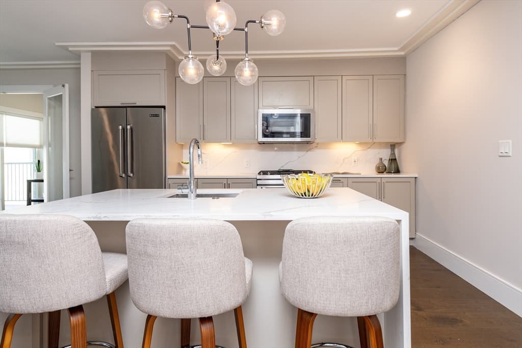 Condominium at 214 Market Street # 201, Boston MA 02135, photo 5 of 20