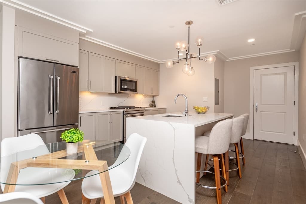 Condominium at 214 Market Street # 201, Boston MA 02135, photo 4 of 20