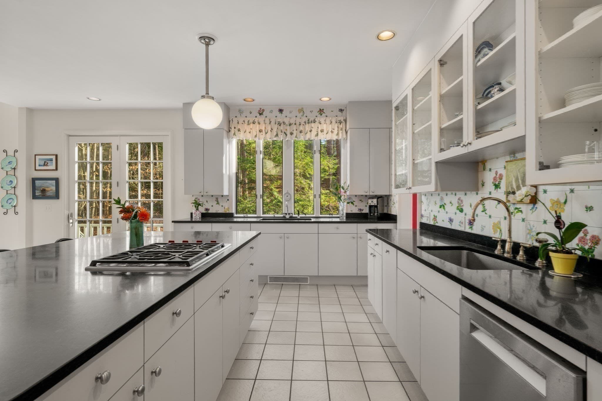 Single Family Residence at 48 Paine Avenue, Beverly MA 01915, Beverly, photo 24 of 25