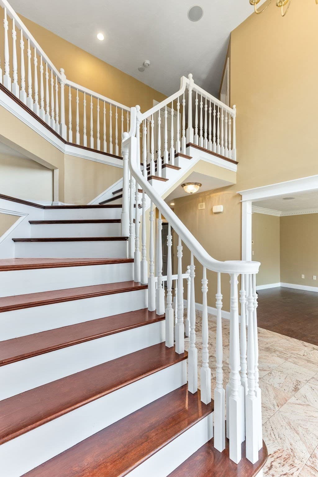 Single Family Residence at 23 Lullaby Lane, Easton MA 02356, photo 6 of 33