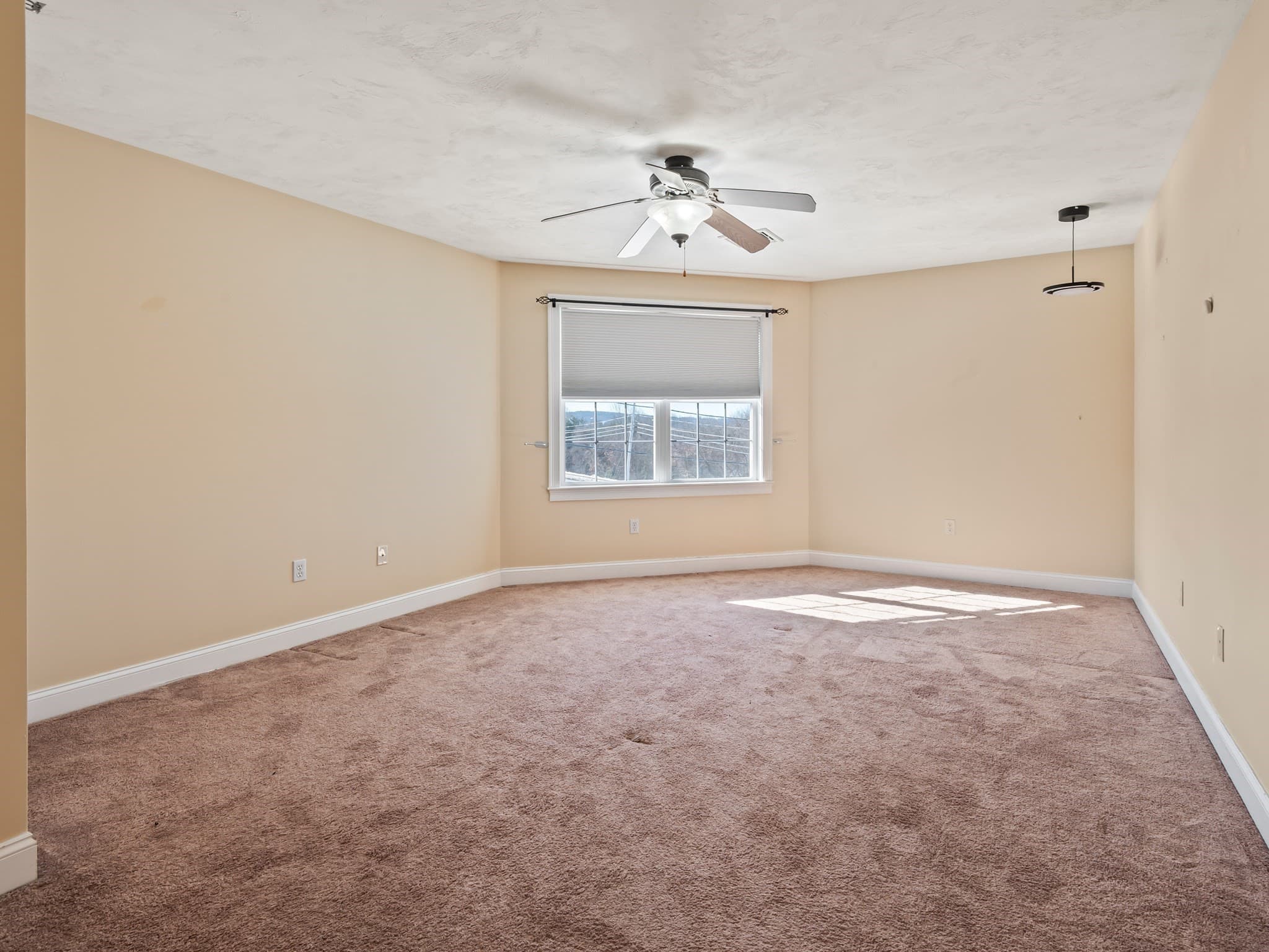 Condominium at 268 Magill Dr # 268, Grafton MA 01519, photo 25 of 39