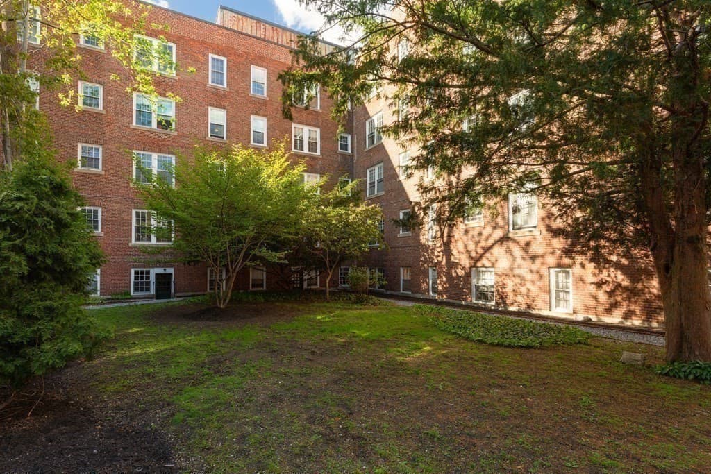 Condominium at 16 Chauncy # 53, Cambridge MA 02138, Cambridge, photo 18 of 24