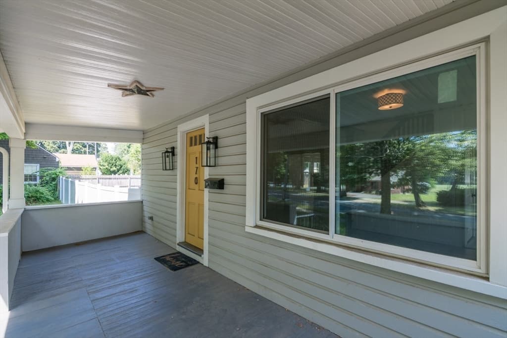 Single Family Residence at 170 Plumtree Rd, Springfield MA 01118, Springfield, photo 23 of 31