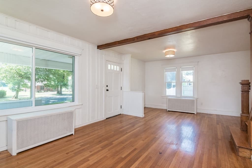Single Family Residence at 170 Plumtree Rd, Springfield MA 01118, Springfield, photo 13 of 31