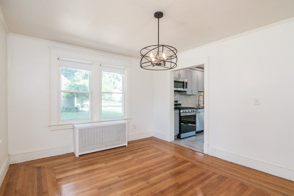 Single Family Residence at 170 Plumtree Rd, Springfield MA 01118, Springfield, photo 7 of 31