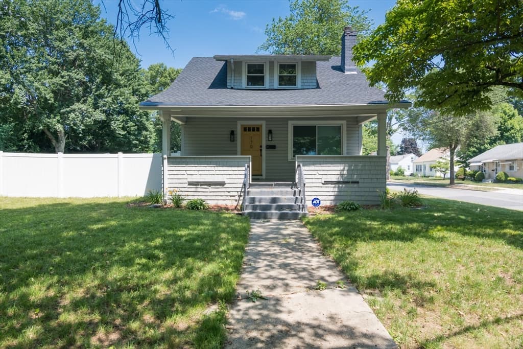 Single Family Residence at 170 Plumtree Rd, Springfield MA 01118, Springfield, photo 30 of 31