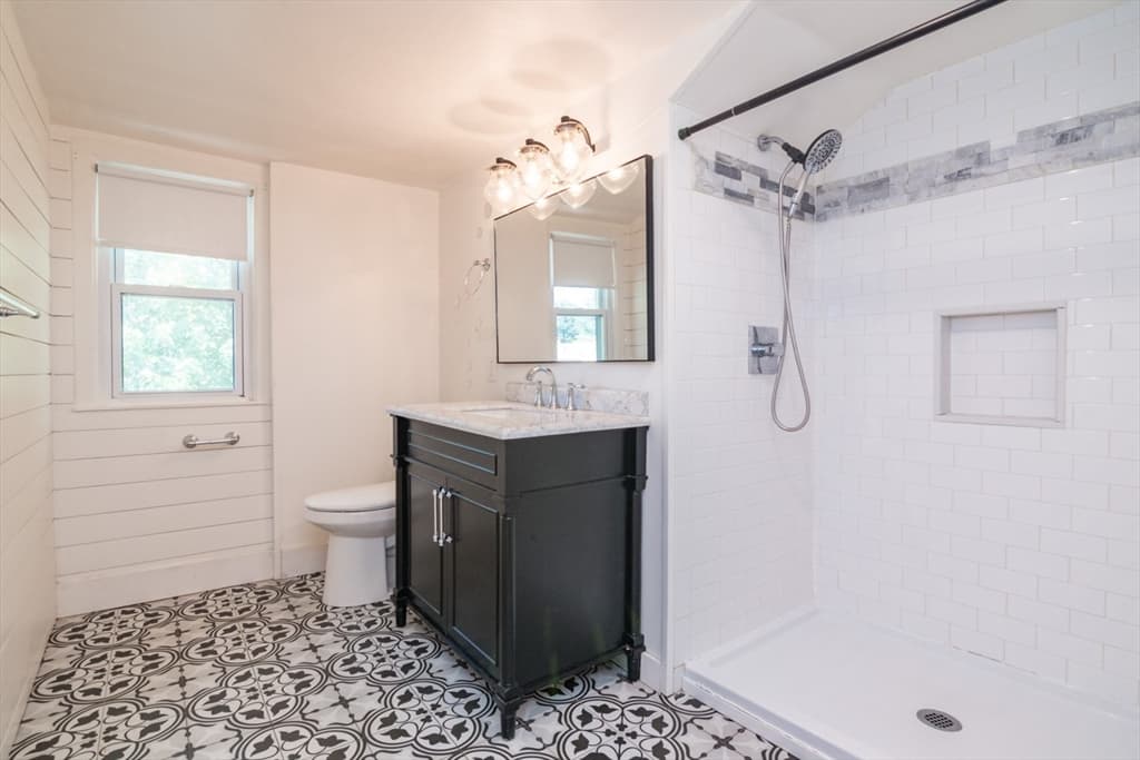 Single Family Residence at 170 Plumtree Rd, Springfield MA 01118, Springfield, photo 15 of 31