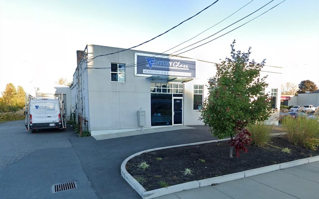231 Lexington Street, Waltham MA 02452