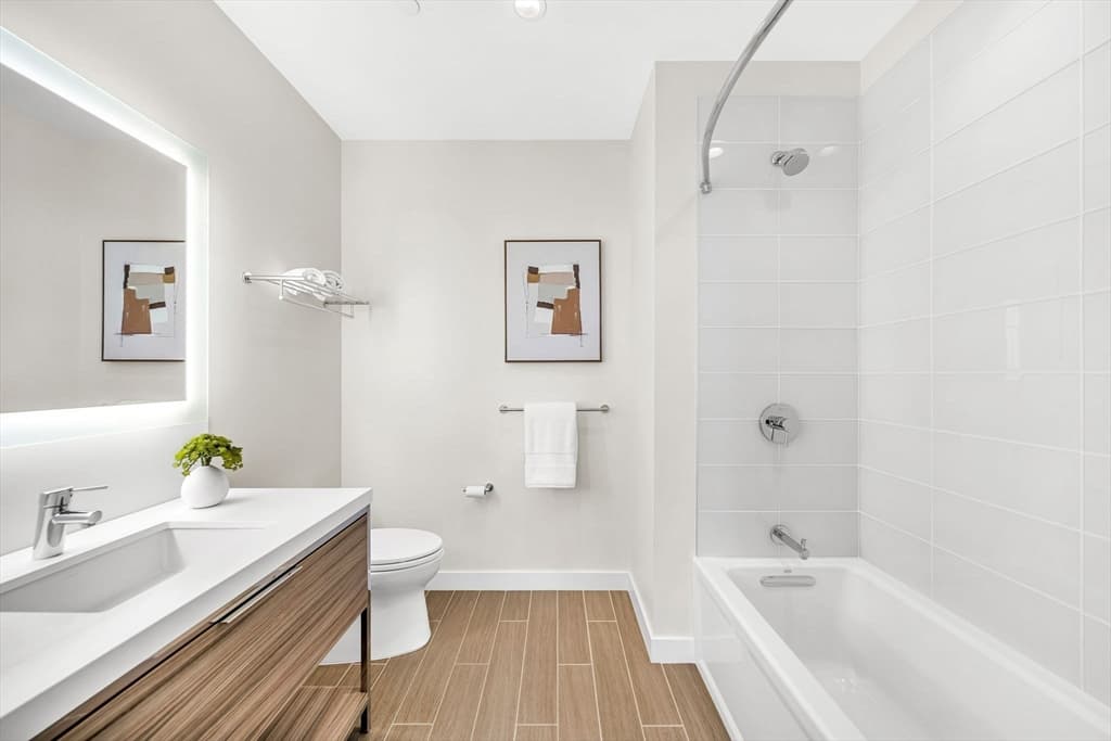Condominium at 188 Brookline Avenue # 22K, Boston MA 02115, photo 14 of 16