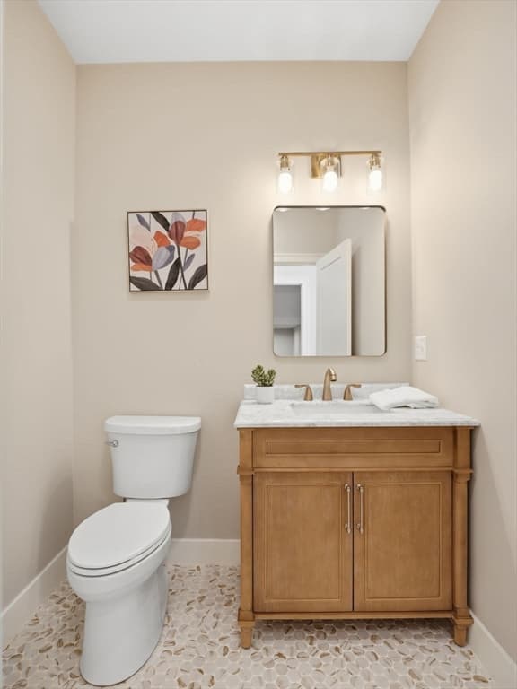 Single Family Residence at 1 Delisio Dr, Andover MA 01810, photo 15 of 41