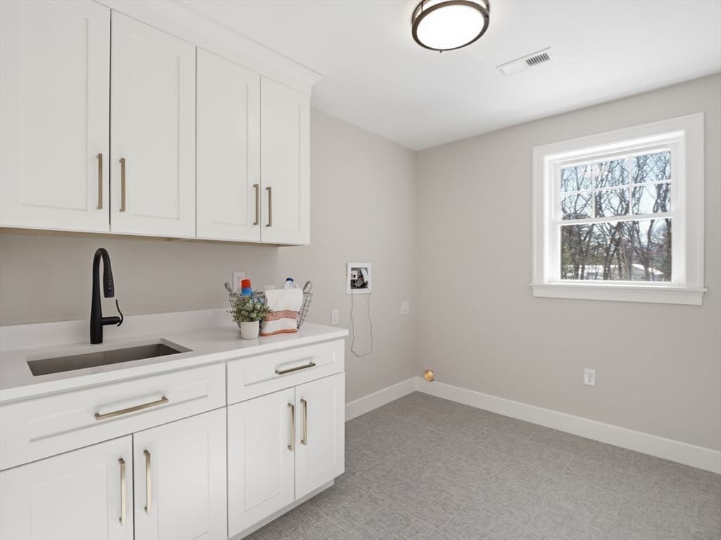 Single Family Residence at 1 Delisio Dr, Andover MA 01810, photo 31 of 41