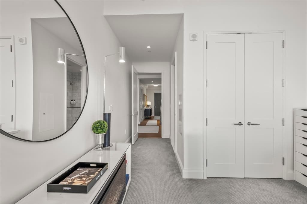 Condominium at 240 Devonshire St # 3701, Boston MA 02110, photo 17 of 40
