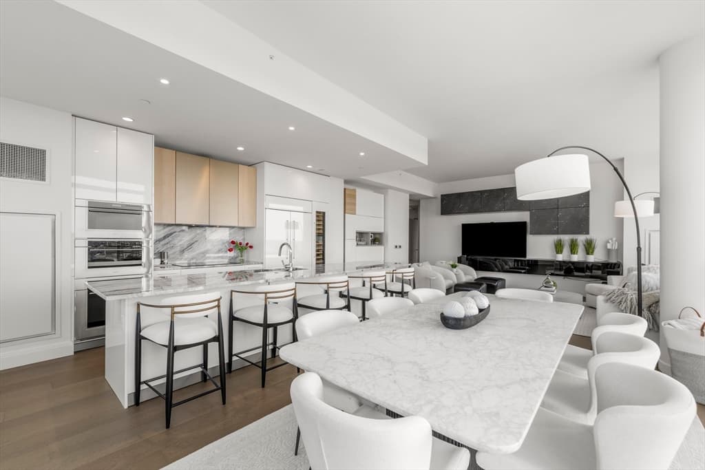 Condominium at 240 Devonshire St # 3701, Boston MA 02110, photo 8 of 40