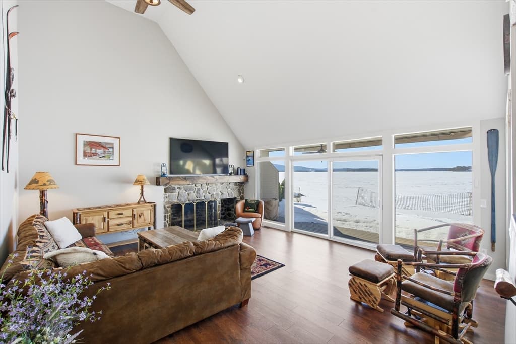 Condominium at 11 Portside Dr # 4, Moultonborough NH 03254, Moultonborough, photo 15 of 42