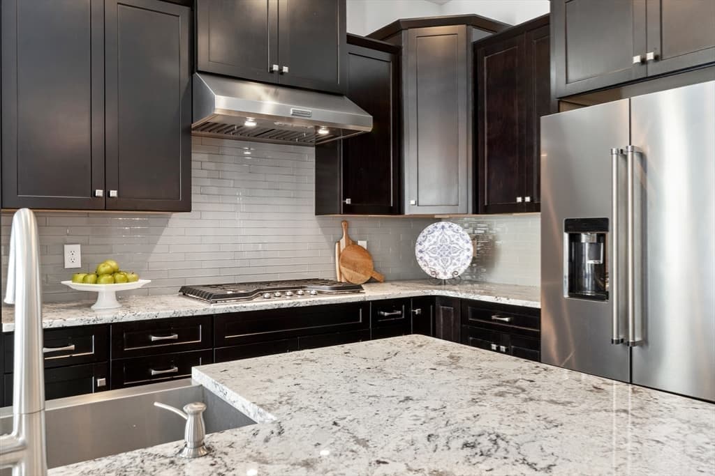 Condominium at 64 Pine Tree Dr # 64, Methuen MA 01844, Methuen, photo 12 of 41