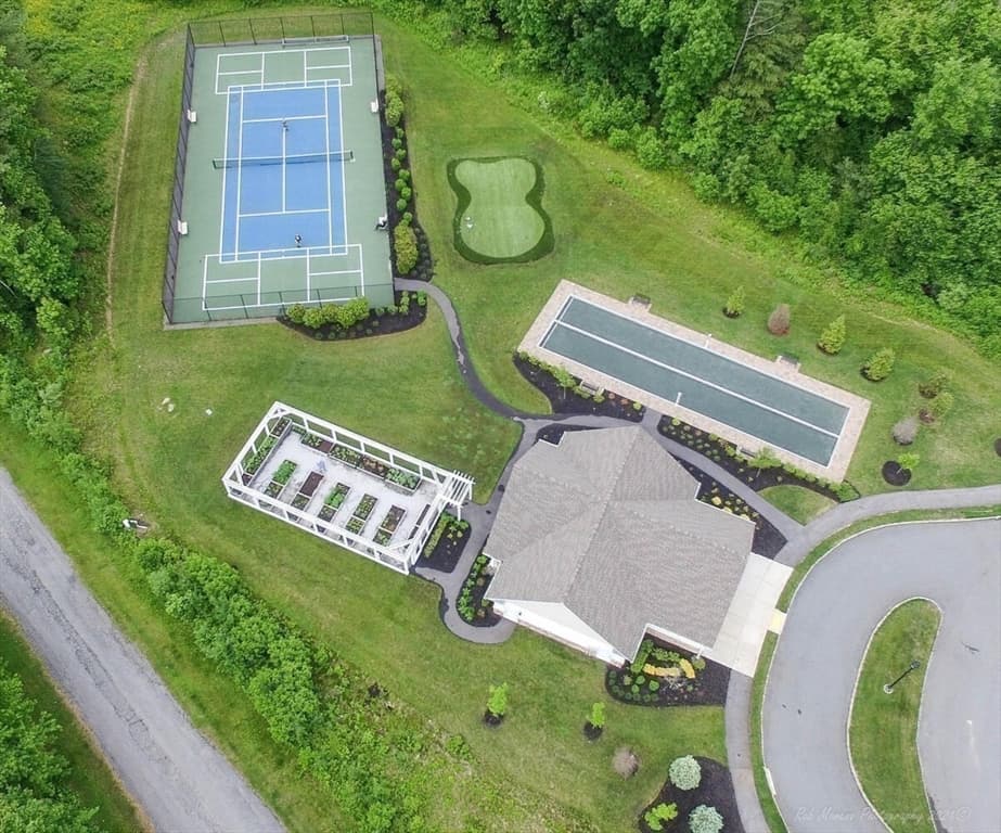 Condominium at 64 Pine Tree Dr # 64, Methuen MA 01844, Methuen, photo 41 of 41