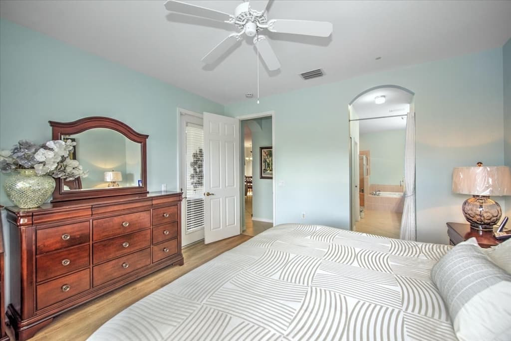 Single Family Residence at 10577 Avila Circle, Fort Myers FL 33913, photo 13 of 36