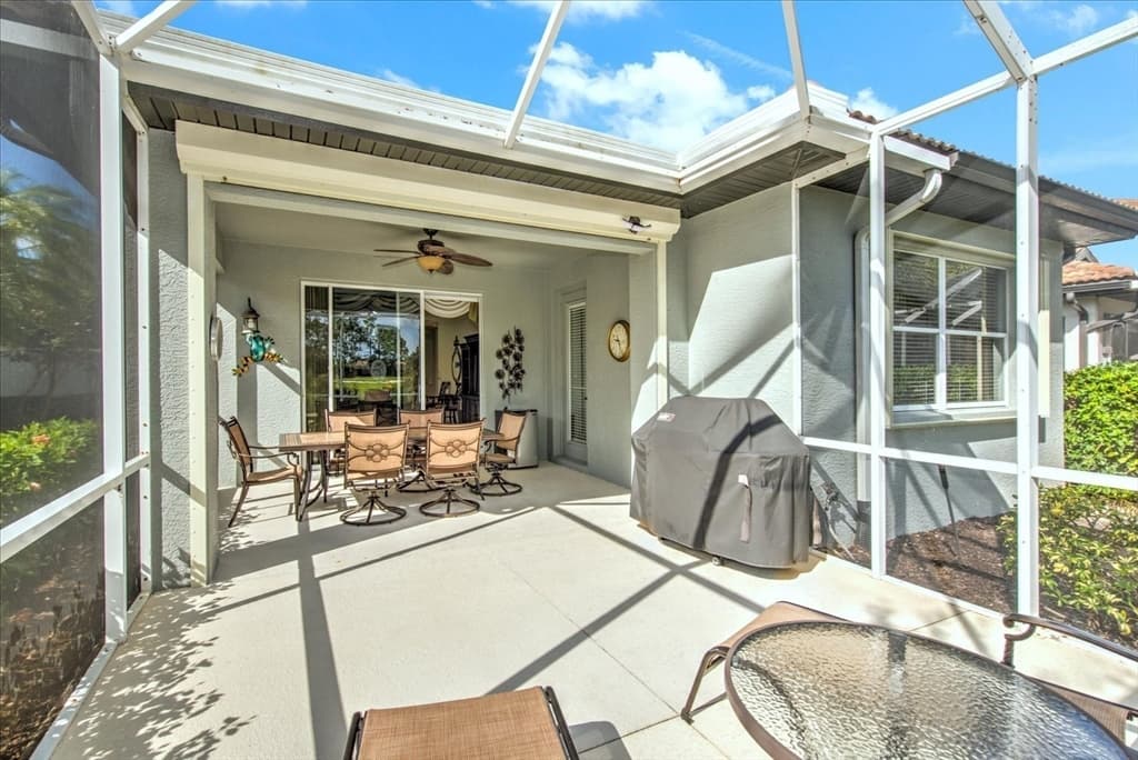 Single Family Residence at 10577 Avila Circle, Fort Myers FL 33913, photo 22 of 36