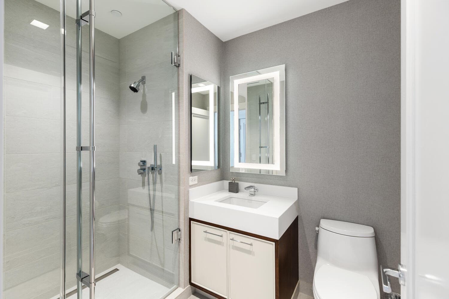 Condominium at 1 Dalton Street Unit 3801, Boston MA 02199, Boston, photo 22 of 36