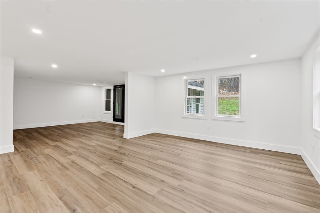 Single Family Residence at 322 River, Andover MA 01810, photo 16 of 18