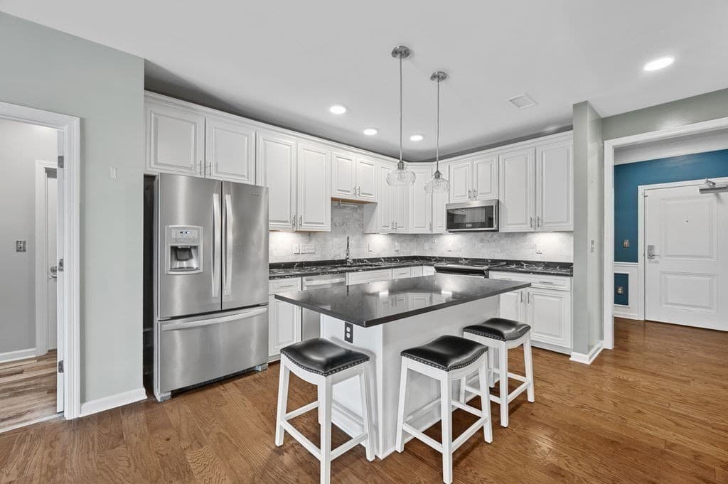 Condominium at 220 Martins Landing # 411, North Reading MA 01864, photo 2 of 33
