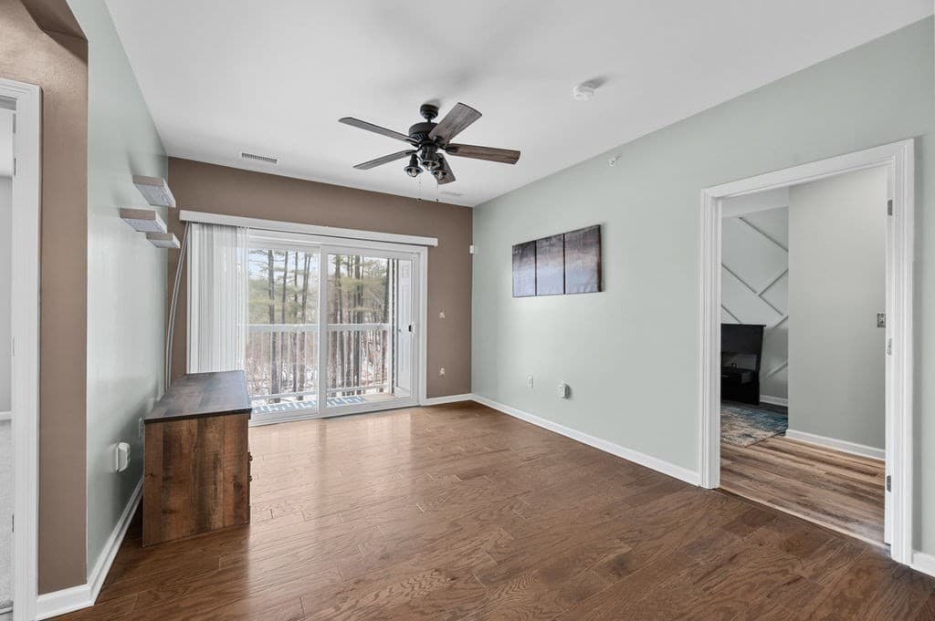 Condominium at 220 Martins Landing # 411, North Reading MA 01864, photo 6 of 33