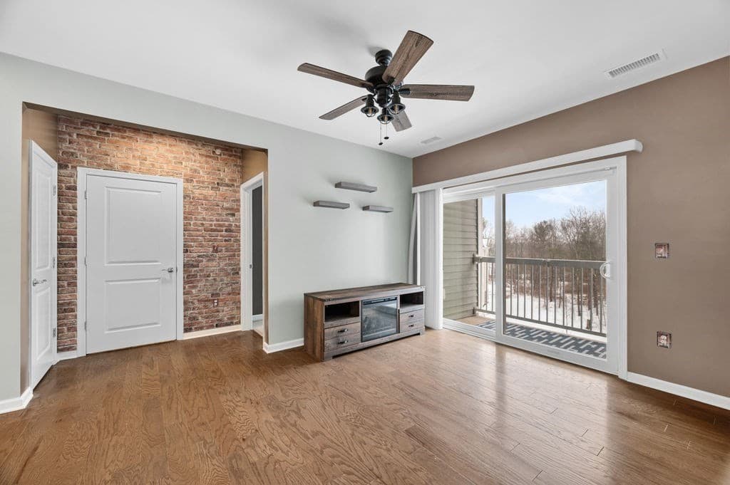 Condominium at 220 Martins Landing # 411, North Reading MA 01864, photo 7 of 33