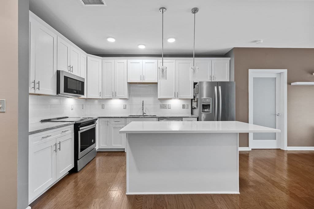 Condominium at 220 Martins Landing # 410, North Reading MA 01864, photo 2 of 35