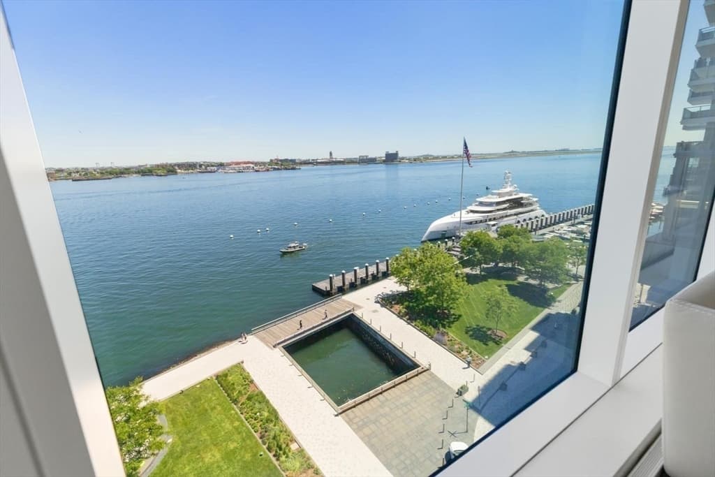 Condominium at 22 Liberty Dr # 8F, Boston MA 02210, photo 7 of 42