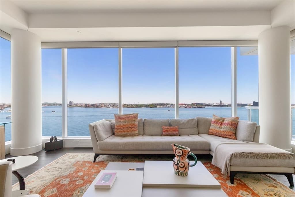 22 Liberty Dr # 8F, Boston MA 02210