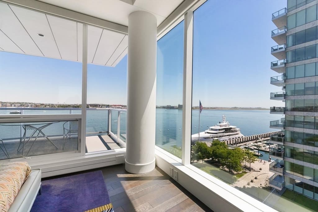 Condominium at 22 Liberty Dr # 8F, Boston MA 02210, photo 24 of 42
