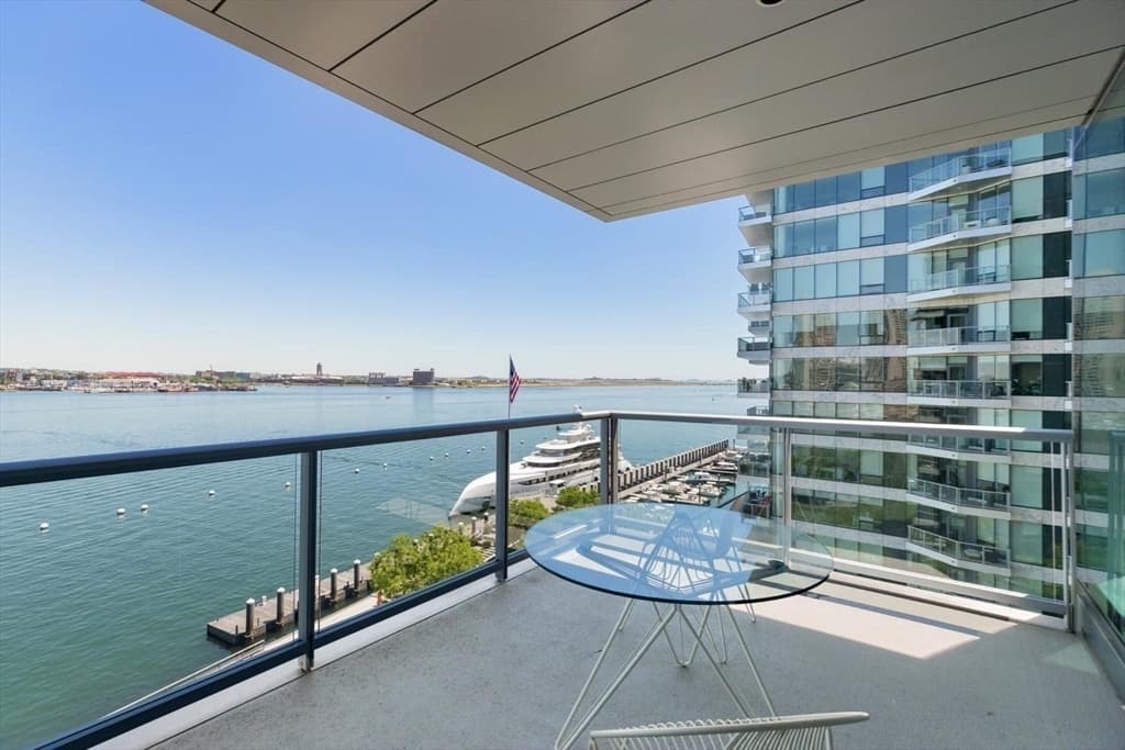 Condominium at 22 Liberty Dr # 8F, Boston MA 02210, photo 8 of 42