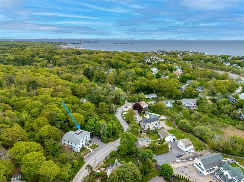 Condominium at 32 Witham Street # B, Gloucester MA 01930, Gloucester, photo 3 of 36