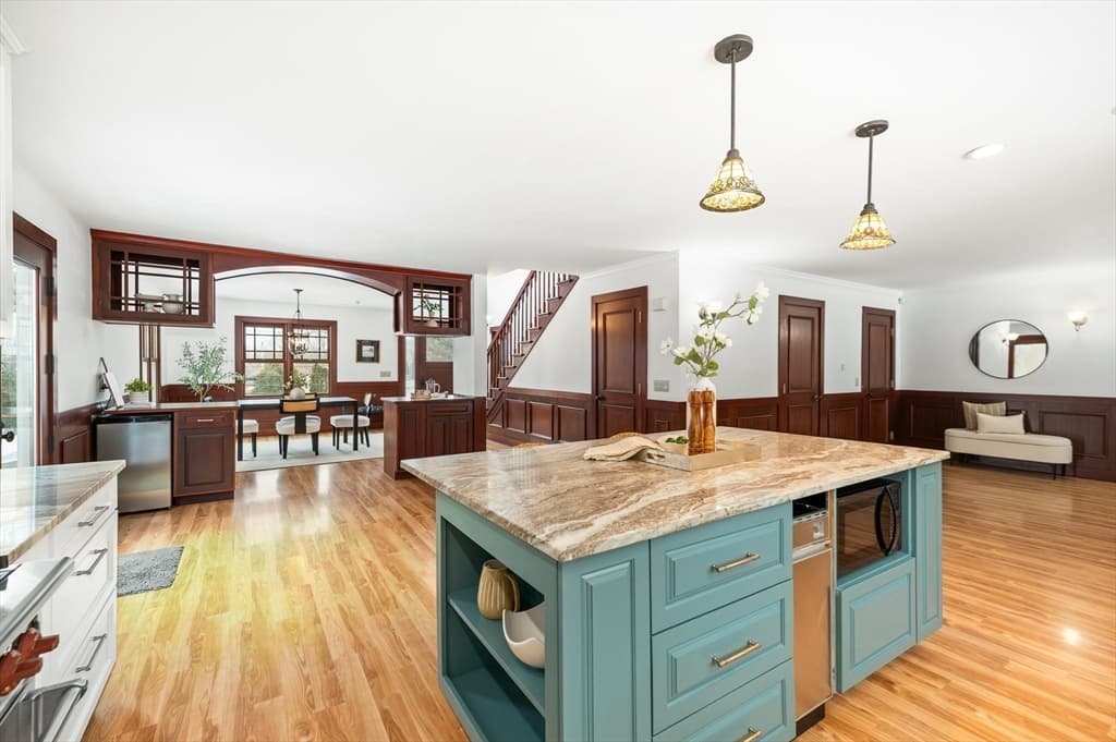 32 Witham Street # B, Gloucester MA 01930