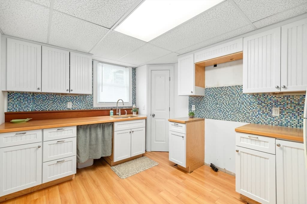 Condominium at 32 Witham Street # B, Gloucester MA 01930, Gloucester, photo 25 of 36